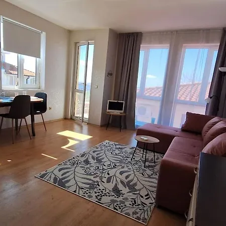 Sea Pool Sun Apartment Ravda